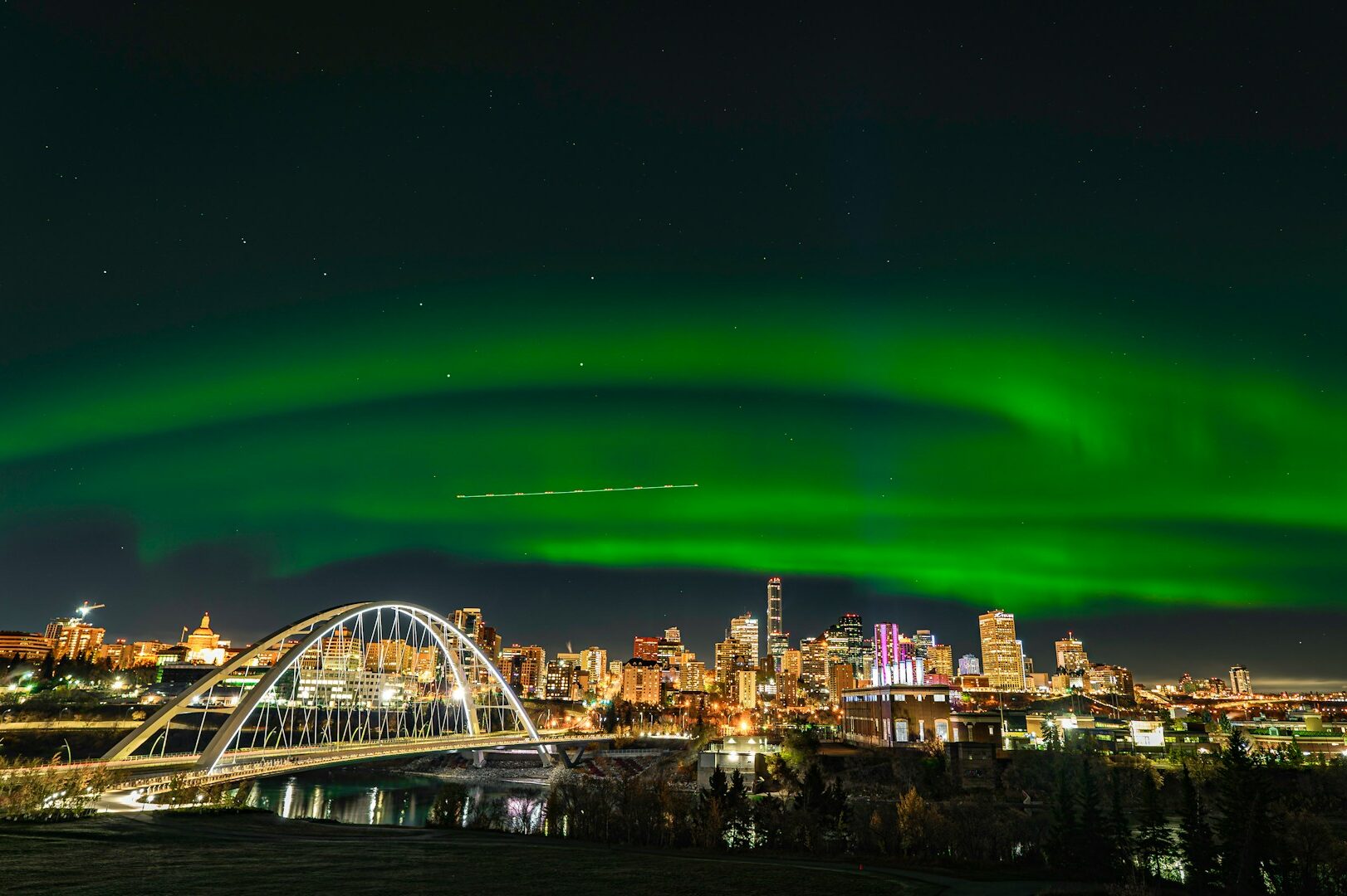 edmonton aurora