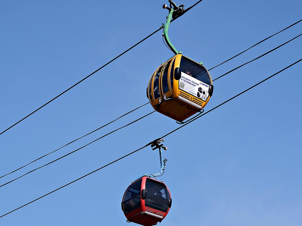 cable car vehicle