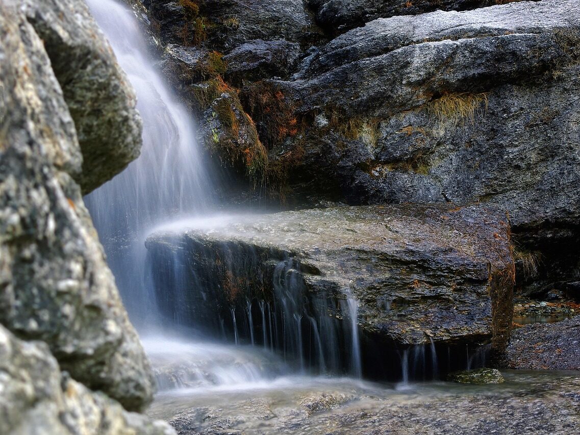 rocks waterfall